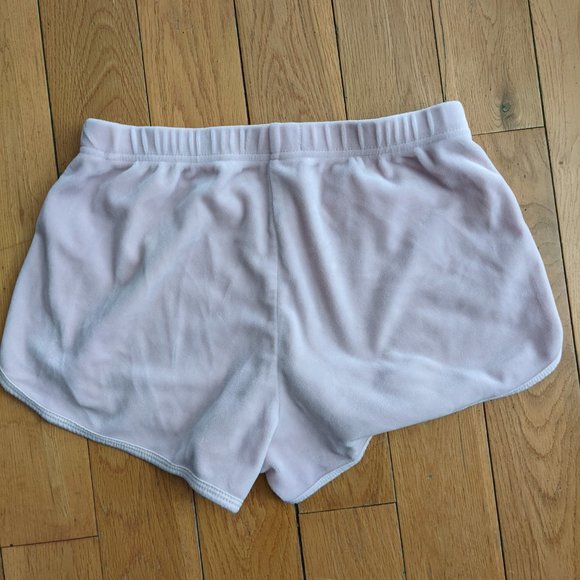 hollister curved hem shorts pink velvety soft size small - Picture 2 of 3